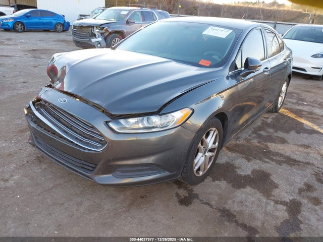 FORD FUSION SE - 2
