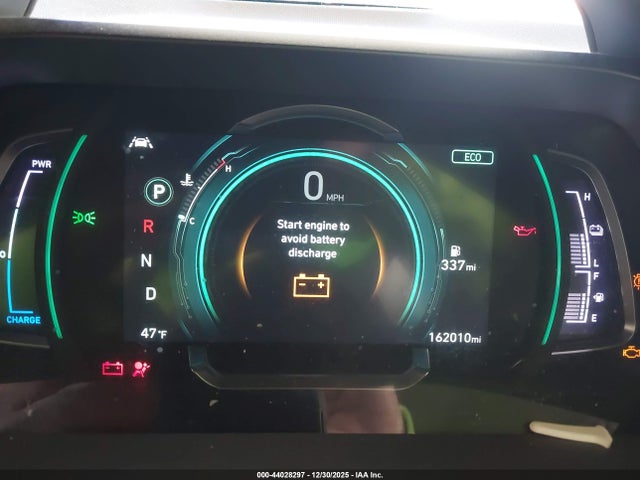 HYUNDAI IONIQ HYBRID SEL - 7