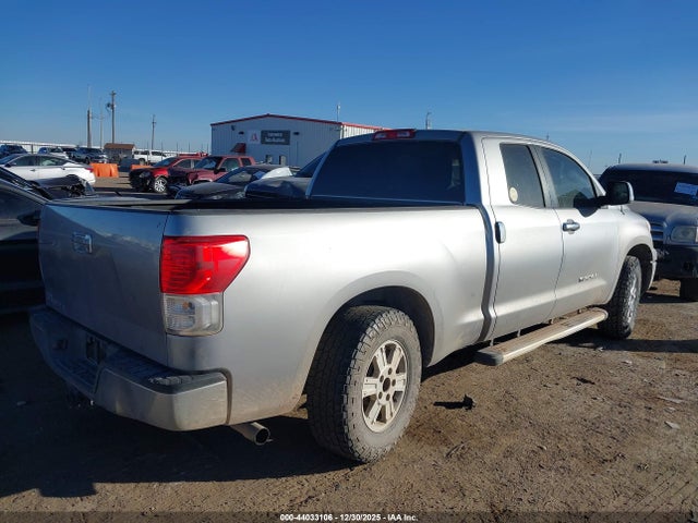 TOYOTA TUNDRA - 4