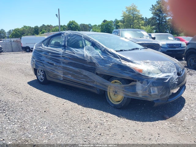 2010 TOYOTA PRIUS II