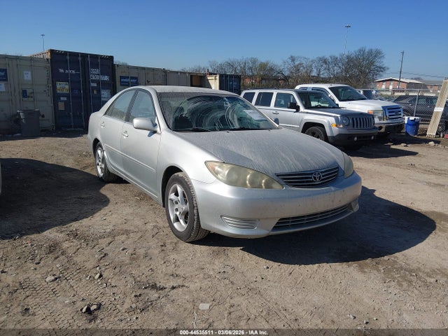 2005 TOYOTA CAMRY LE