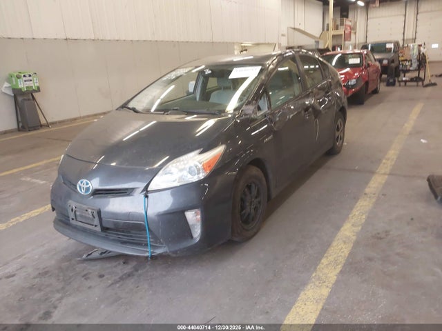 TOYOTA PRIUS - 2