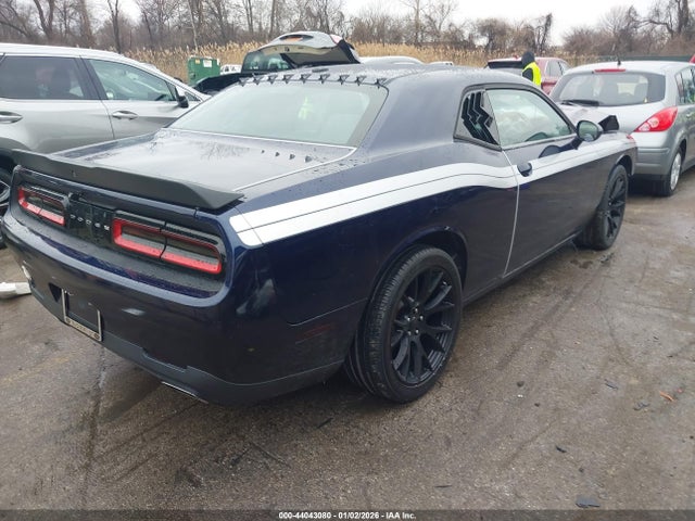 DODGE CHALLENGER SXT - 4