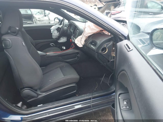 DODGE CHALLENGER SXT - 5