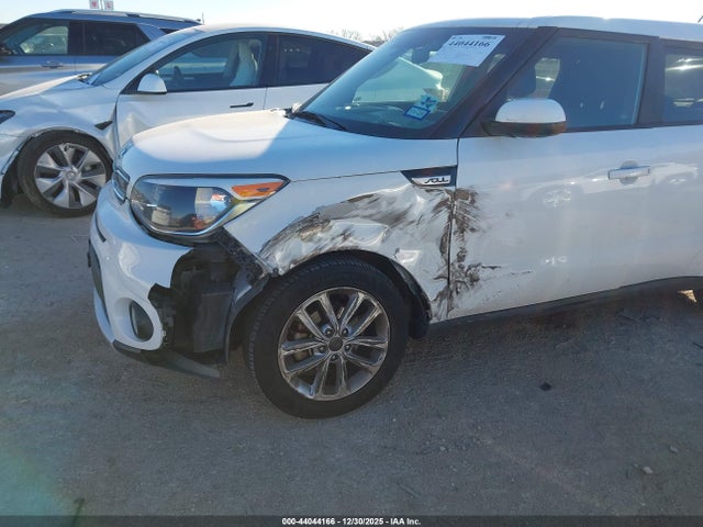 KIA SOUL + - 6