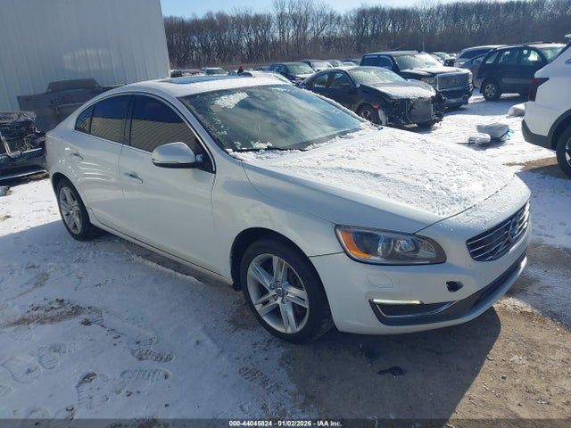 2015 VOLVO S60 T5 PLATINUM