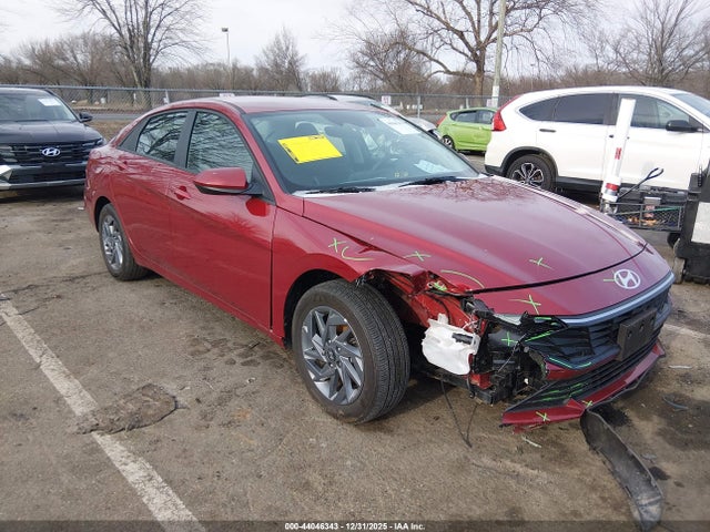 HYUNDAI ELANTRA SEL - 1