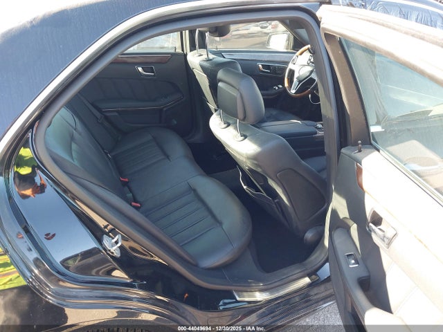 MERCEDES-BENZ E-CLASS - 8