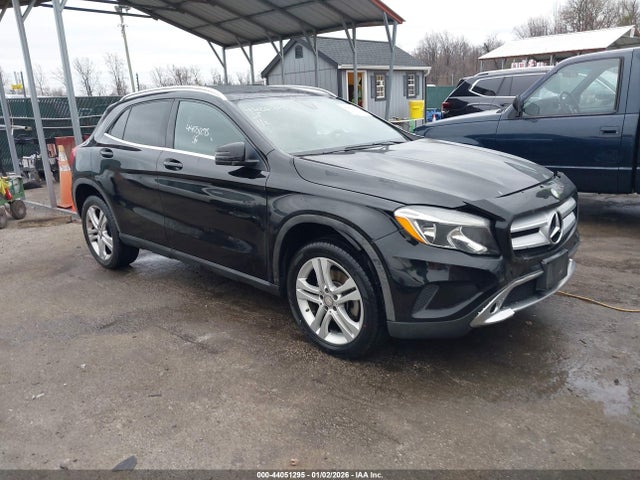 2017 MERCEDES-BENZ GLA 250 4MATIC