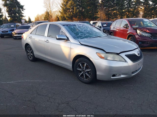 2009 TOYOTA CAMRY LE