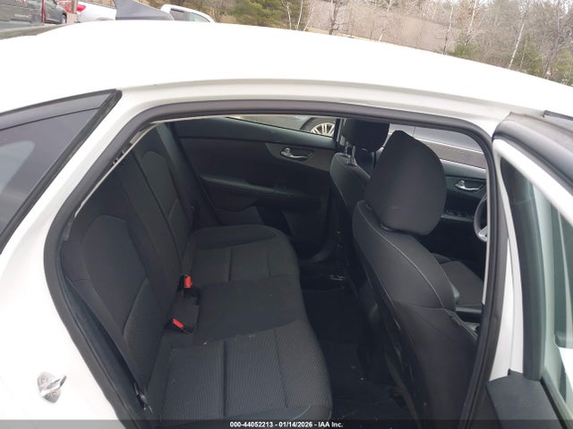 KIA FORTE - 8