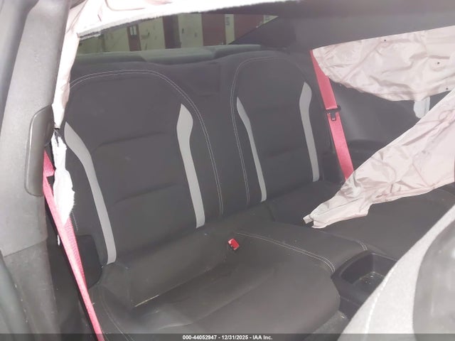 CHEVROLET CAMARO RWD LT1 - 8