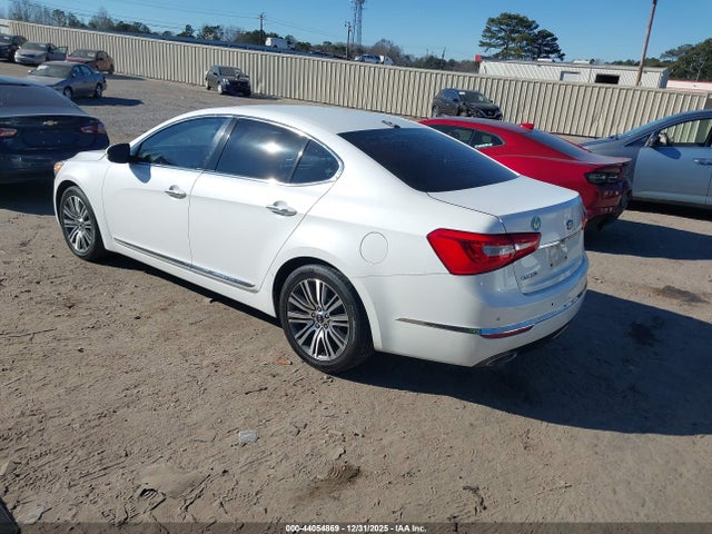 KIA CADENZA PREMIUM - 3