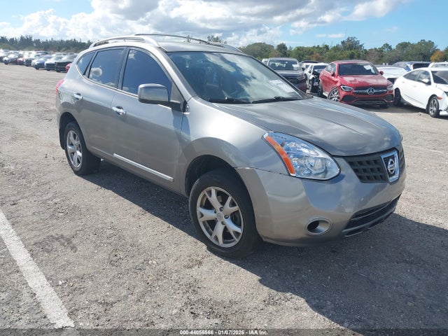 2010 NISSAN ROGUE SL