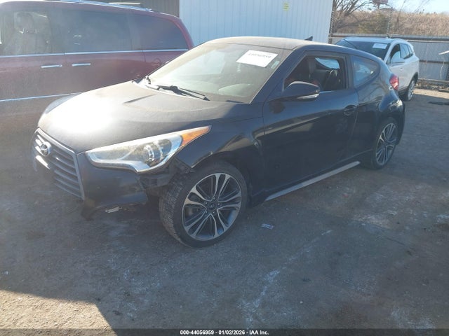 صورة 2 لـ 2016 Hyundai VELOSTER TURBO