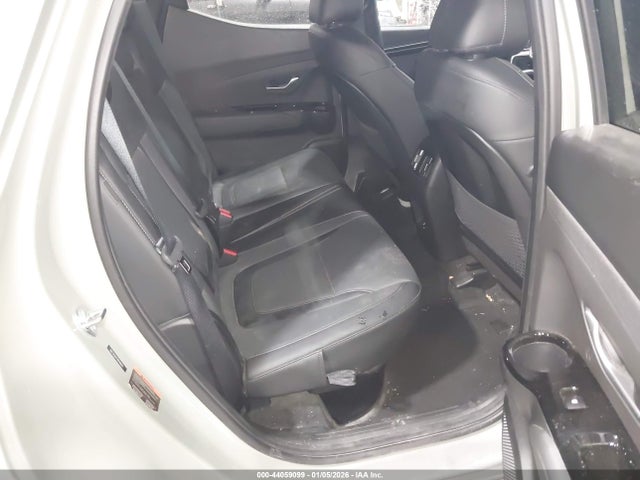 HYUNDAI SANTA CRUZ LIMITED - 8