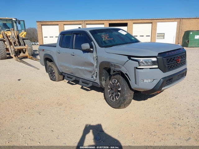2023 NISSAN FRONTIER PRO-4X 4X4