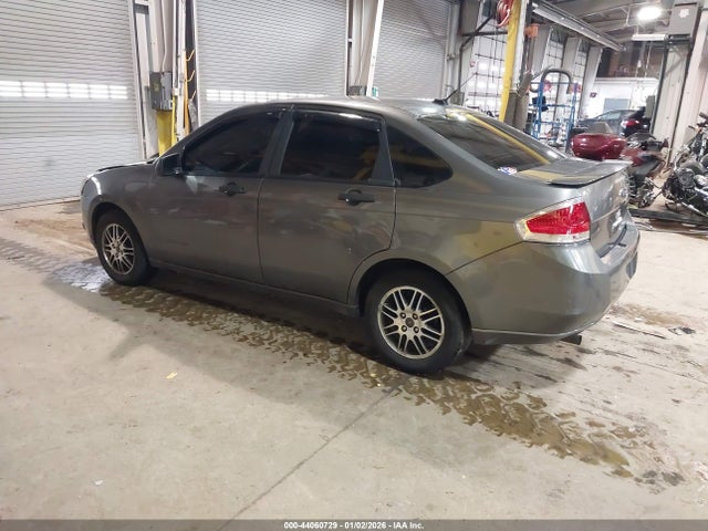 صورة 3 لـ 2010 FORD FOCUS SE