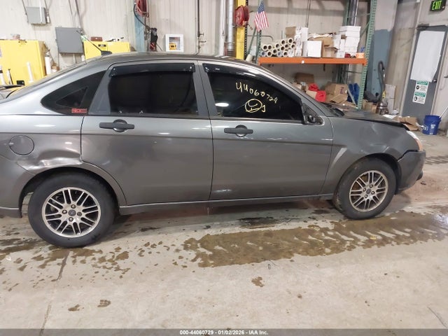صورة 6 لـ 2010 FORD FOCUS SE
