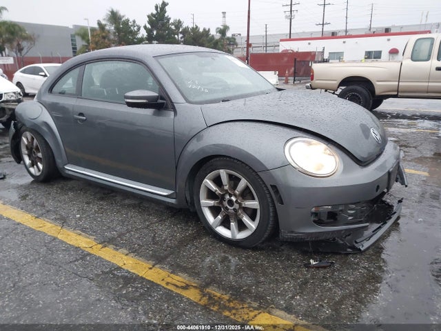 2012 VOLKSWAGEN BEETLE 2.5L