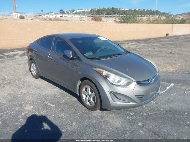 2014 HYUNDAI ELANTRA SE