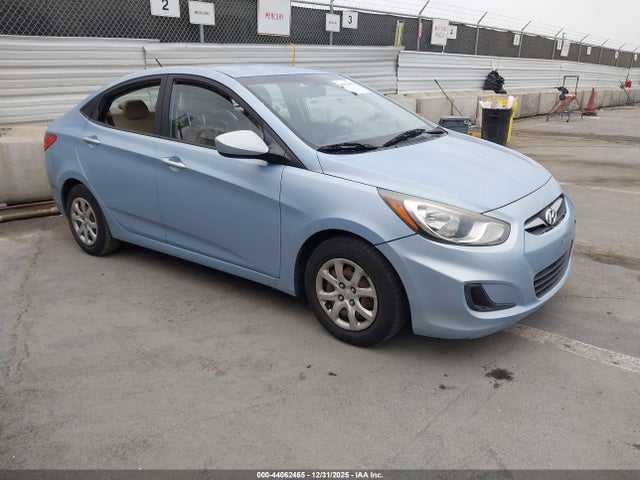 2013 HYUNDAI ACCENT GLS