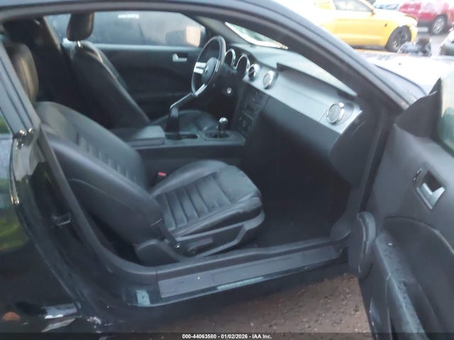 FORD MUSTANG GT DELUXE/GT PREMIUM - 5