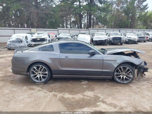 2013 FORD MUSTANG V6 照片 14