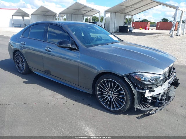 2025 MERCEDES-BENZ C 300 