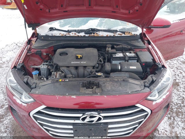 HYUNDAI ELANTRA SE - 10