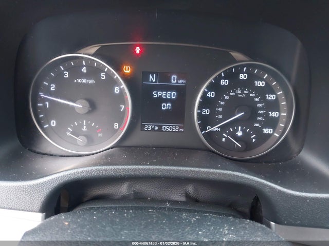 HYUNDAI ELANTRA SE - 7