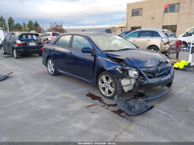 2013 TOYOTA COROLLA S