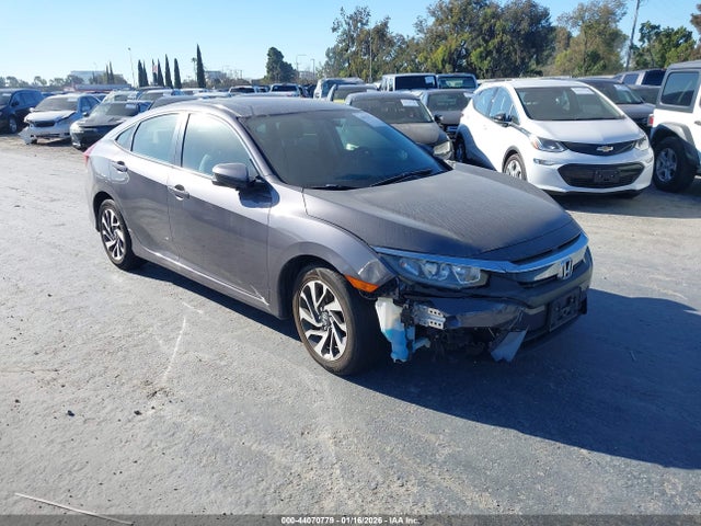 2018 HONDA CIVIC EX