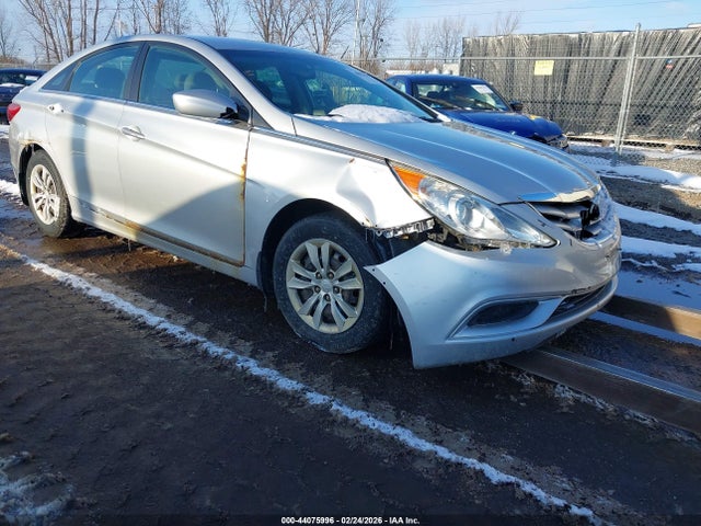2012 HYUNDAI SONATA GLS