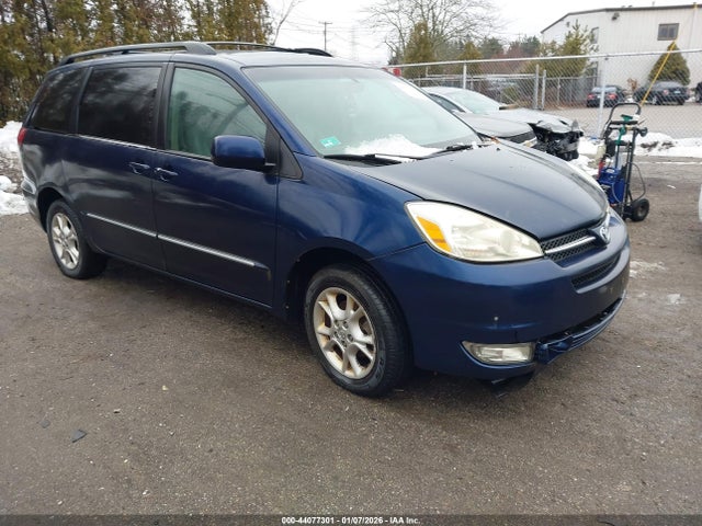 2004 TOYOTA SIENNA XLE LIMITED