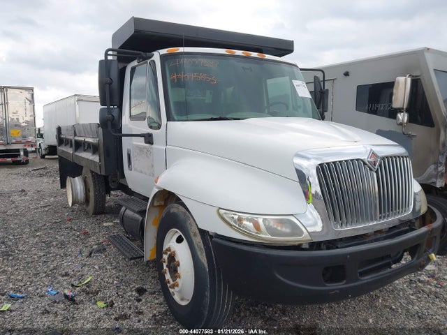 2007 INTERNATIONAL 4000 4300