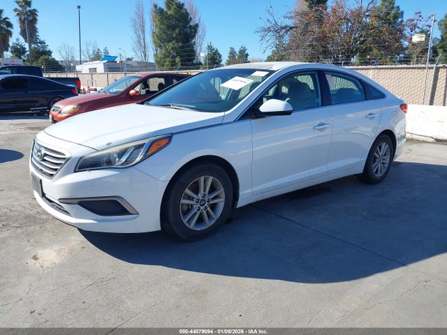 HYUNDAI SONATA SE - 2