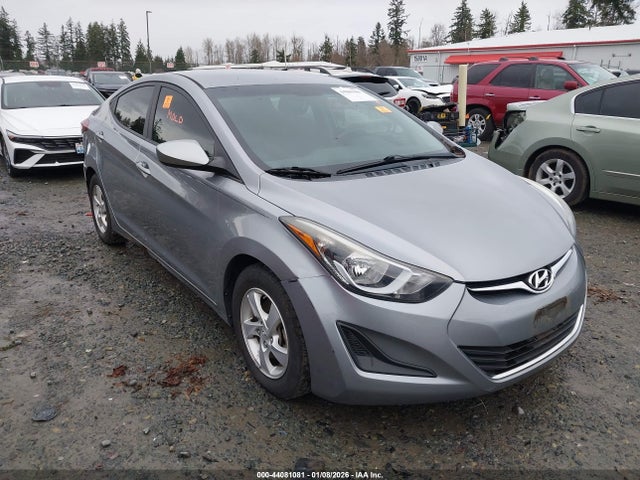 2015 HYUNDAI ELANTRA SE