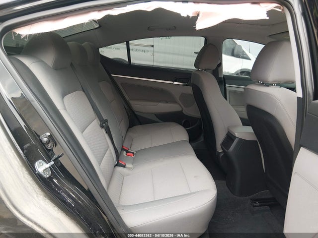 HYUNDAI ELANTRA VALUE EDITION - 8