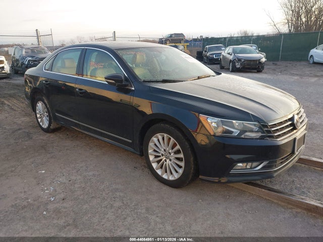 2016 VOLKSWAGEN PASSAT 1.8T SE