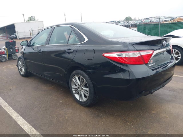 TOYOTA CAMRY - 3