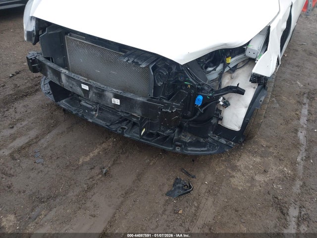 KIA FORTE GT-LINE - 6