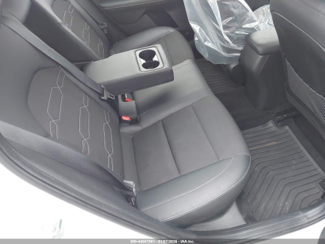 KIA FORTE GT-LINE - 8