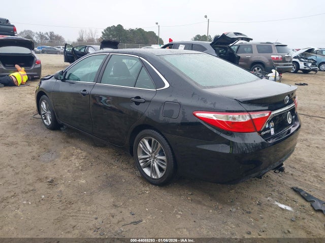 2015 Toyota CAMRY SE 照片 3