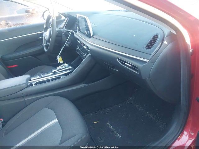 HYUNDAI SONATA SE - 8