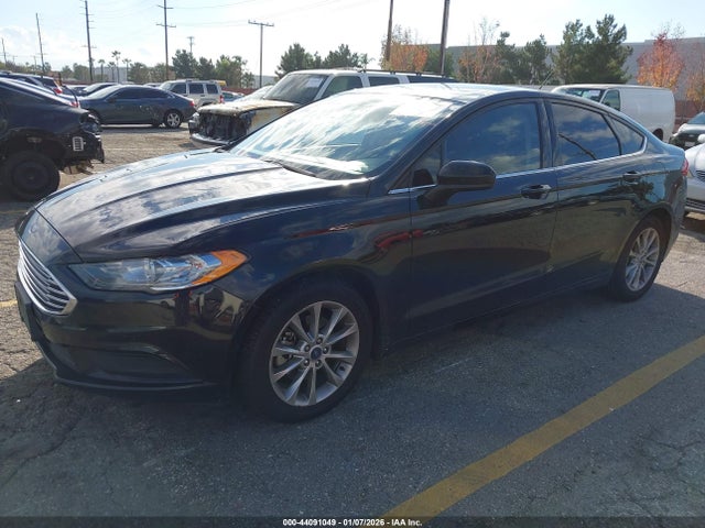 FORD FUSION SE - 2