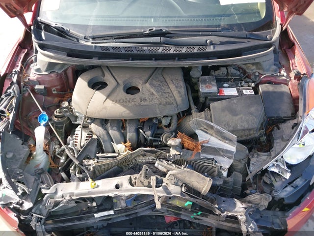 HYUNDAI ELANTRA LIMITED - 10