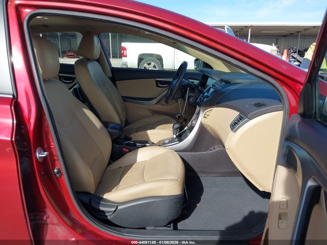 HYUNDAI ELANTRA LIMITED - 5