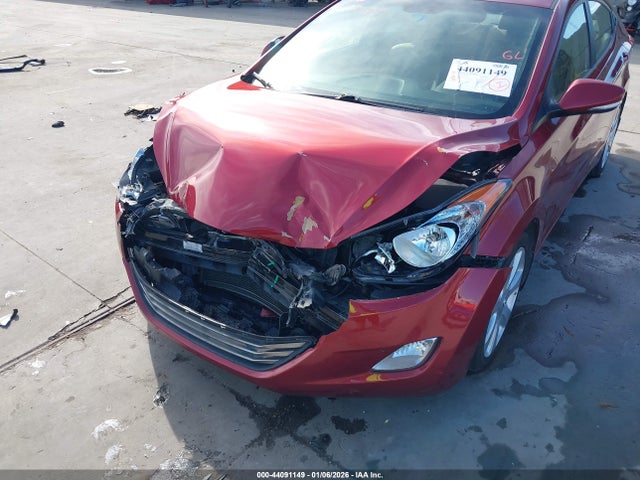 HYUNDAI ELANTRA LIMITED - 6