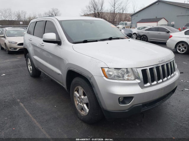 2011 JEEP GRAND CHER LAREDO